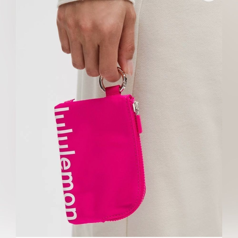 Lululemon Clippable Card Pouch - Picture 3 of 12